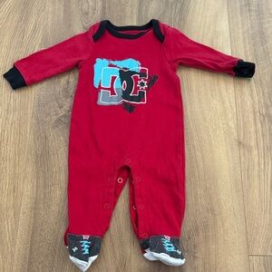 🎉3/20$🎉DC Red and Black Kids Footie